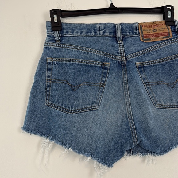 Diesel High Rise Buttonfly Denim/Jean Shorts. Frayed Hems. Size 30. - Picture 8 of 12